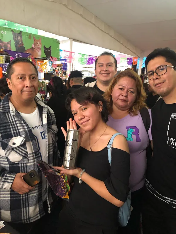 Voluntarix con termos